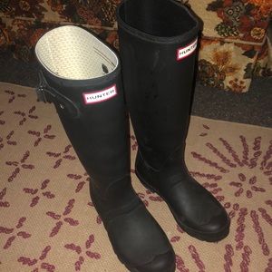 Women’s Tall Black Hunter Rain Boots